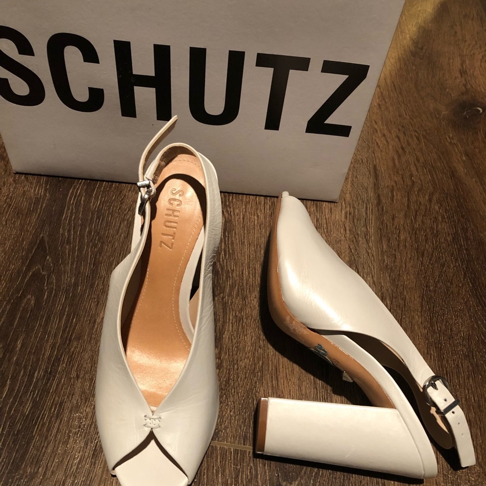 Schultz Haka Heels